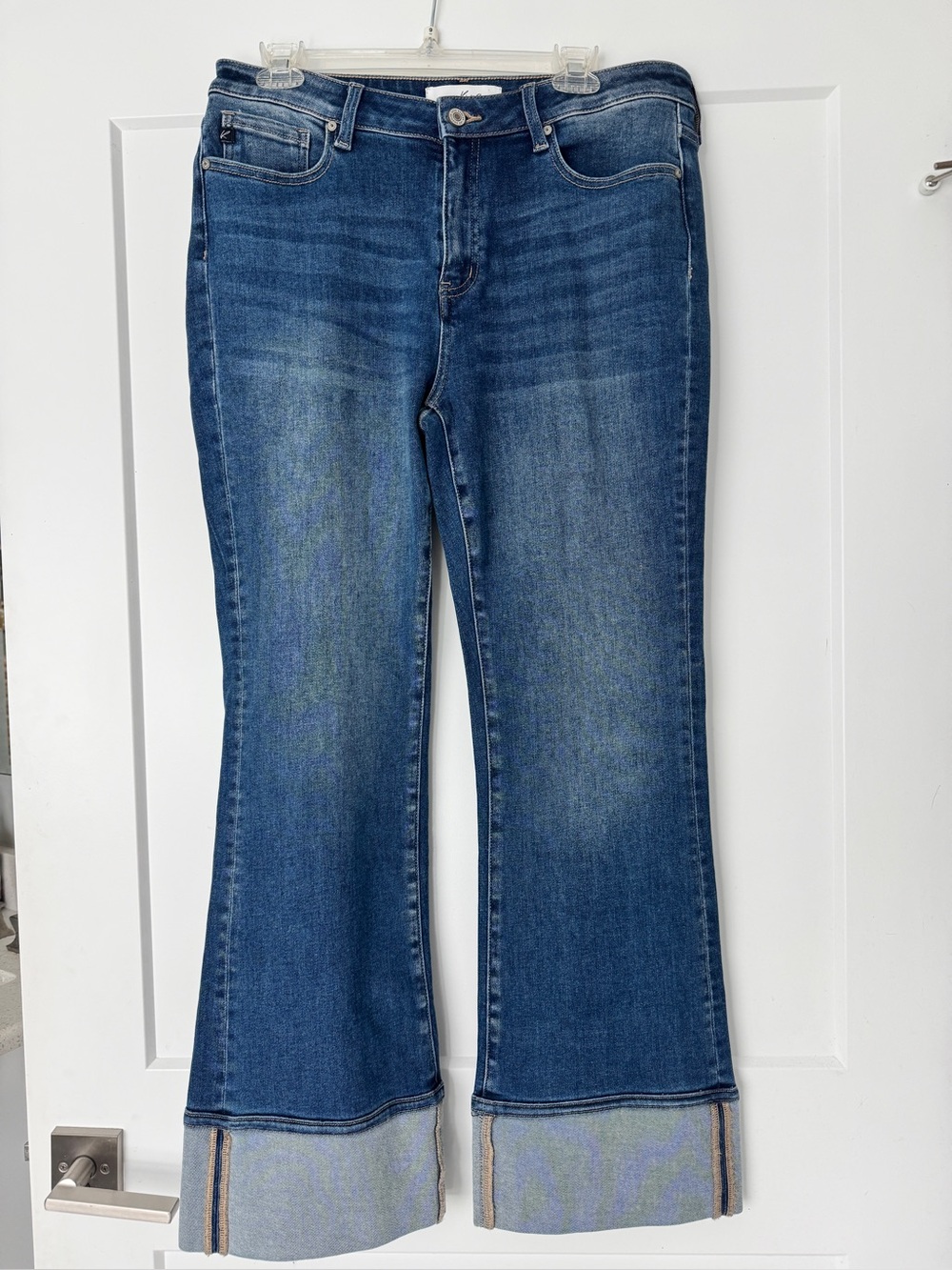 KanCan Los Angeles Women’s Size 10 Cuffed Flare/Bootcut Jeans